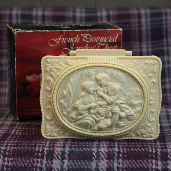 Accents Vintage Plastic French Provincial Jewelry Box Poshmark